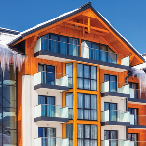 Roof and Gutter De-icing system